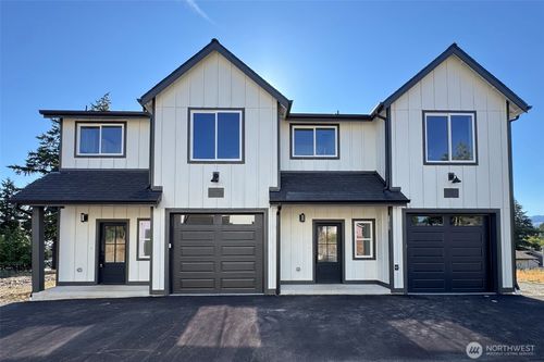 1104 W Lauridsen Boulevard, Port Angeles, WA, 98363 | Card Image