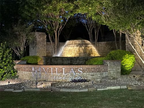 704 Fostery King Pl, Keller, TX, 76248-1112 | Card Image