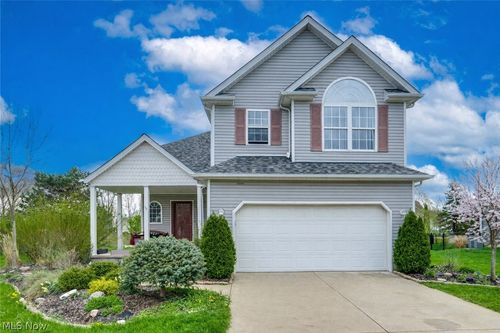 1340 Waterbury Dr, Medina, OH, 44256-3873 | Card Image