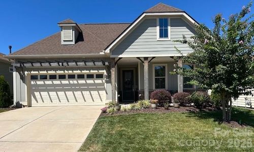 519 Bowline Dr, Denver, NC, 28037-0596 | Card Image