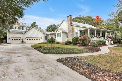 221 Mcglamery St, Oak Island, NC, 28465-8230 | Card Image