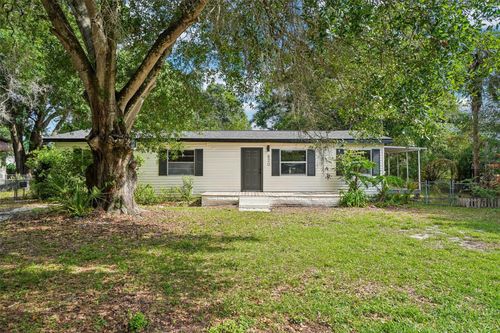 620 2nd St, POLK CITY, FL, 33868-9050 | Card Image