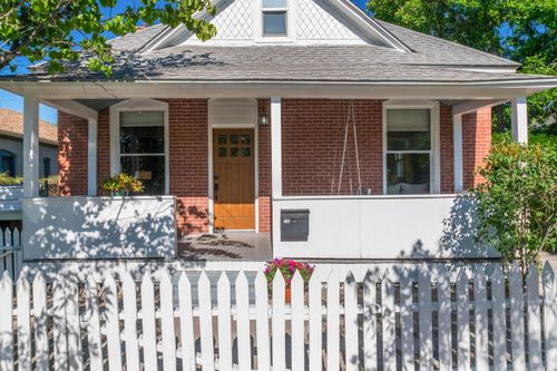 913 8th Street Nw, Albuquerque, NM, 87102 | Card Image