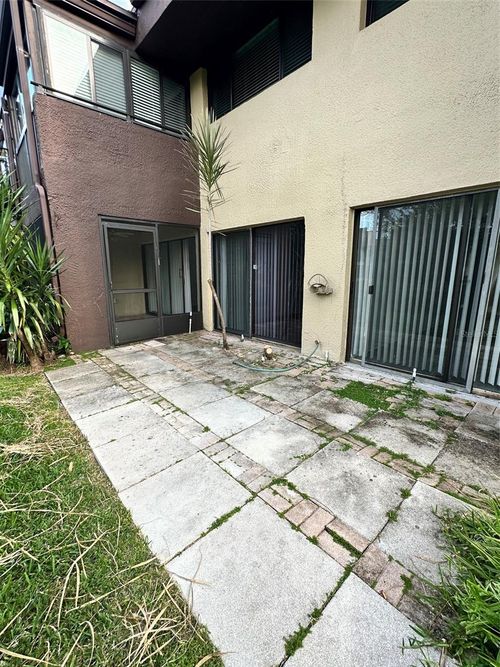 101-10775 Village Club Cir N, ST PETERSBURG, FL, 33716-3045 | Card Image