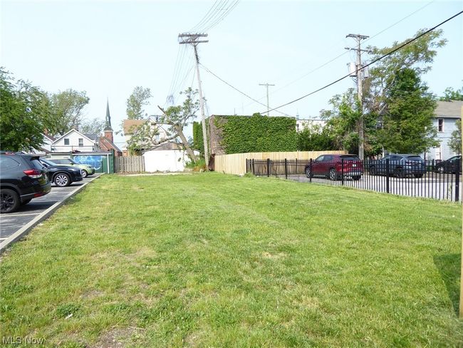 additional lot 2032 W26th | Image 13
