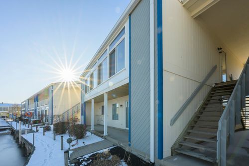 c2u-241 Chase Ave, Russells Point, OH, 43348-9732 | Card Image