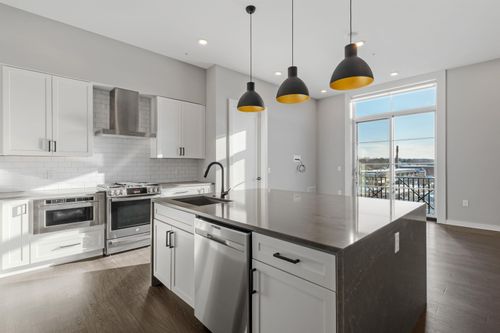 303-51 Elm St, Laconia, NH, 03246-2415 | Card Image