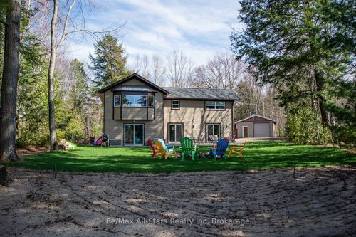 1022 Asbury Lane, Haliburton, ON, P0A1S0 | Card Image