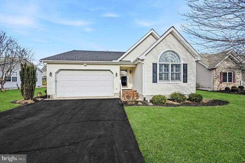 64 Radcliffe Dr, REHOBOTH BEACH, DE, 19971-9412 | Card Image