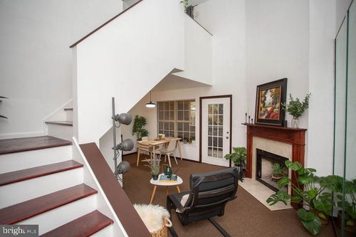 381 Tavistock, Cherry Hill, NJ, 08034-4027 | Card Image