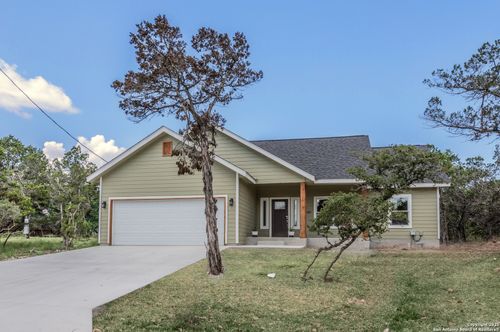 635 Cactus Flower, Canyon Lake, TX, 78133 | Card Image