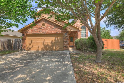 3411 Zachary St, Seguin, TX, 78155-7318 | Card Image