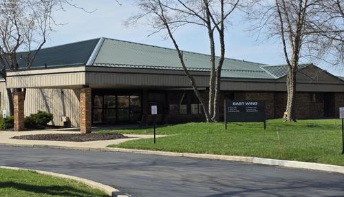 200 W Pearl St, Findlay, OH, 45840-1332 | Card Image