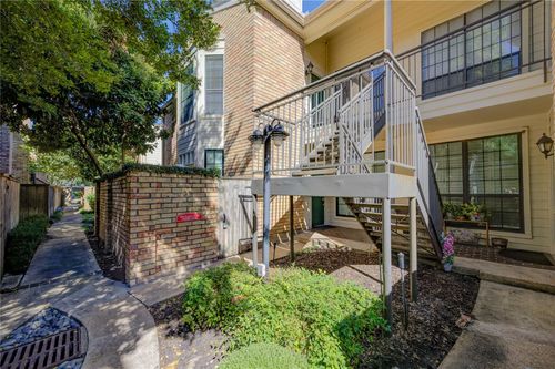 apt-118-4000 Purdue St, Houston, TX, 77005-1058 | Card Image