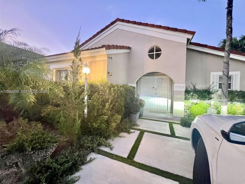 11769 Sw 92nd Ln, Miami, FL, 33186-2103 | Card Image