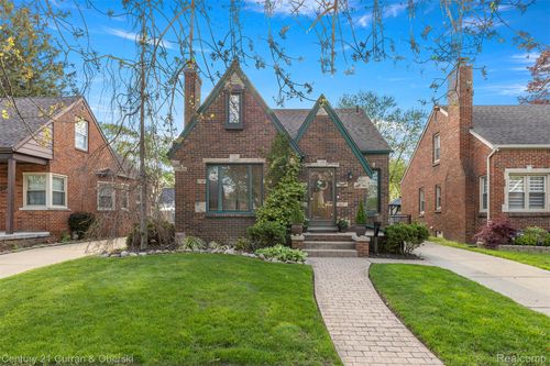 1817 N York St, Dearborn, MI, 48128-1246 | Card Image