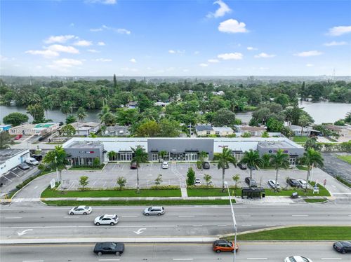 4250 W Hallandale Beach Blvd, Pembroke Park, FL, 33023-4460 | Card Image