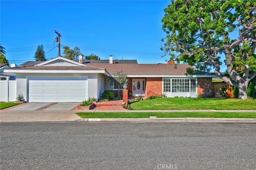 418 E Bay St, Costa Mesa, CA, 92627-2111 | Card Image