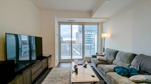 n539-7 Golden Lion Hts, Toronto, ON, M2M0C1 | Card Image