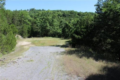 4 Beaver Cir, Holiday Island, AR, 72631 | Card Image