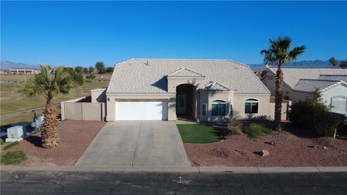 1747 Winter Haven Dr, Mohave Valley, AZ, 86440-9005 | Card Image