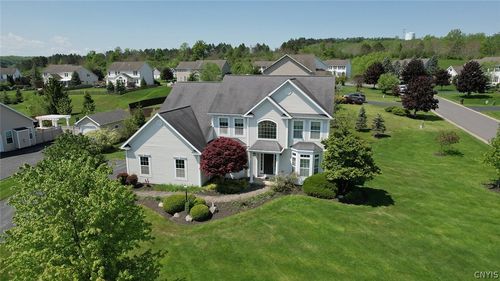 5031 Yellow Wood Pkwy, Jamesville, NY, 13078-8521 | Card Image