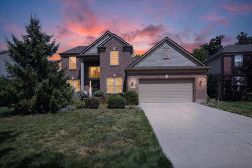 4240 Merriman Loop, Howell, MI, 48843-5212 | Card Image