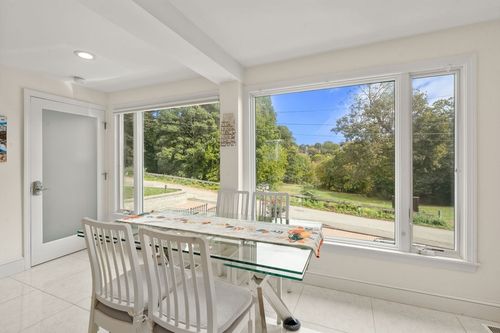 27 Hamilton Pl, Needham, MA, 02494-2917 | Card Image