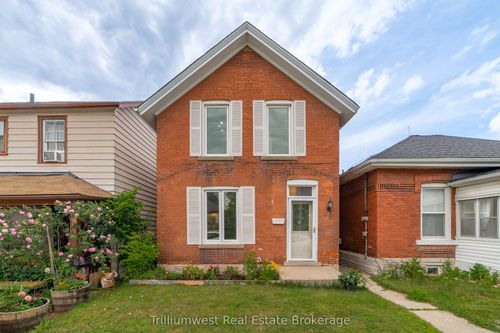 46 Manitoba St, Guelph, ON, N1E3B9 | Card Image