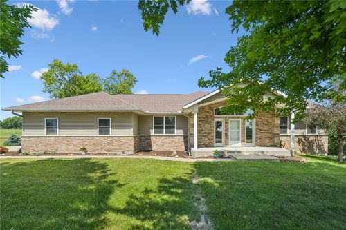 1253 Hillview Ct Ne, Swisher, IA, 52338-9472 | Card Image