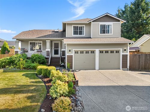 5512 69th St Ne, Marysville, WA, 98270-6127 | Card Image