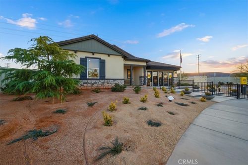 42955 Summer Ln, Lancaster, CA, 93536-5886 | Card Image