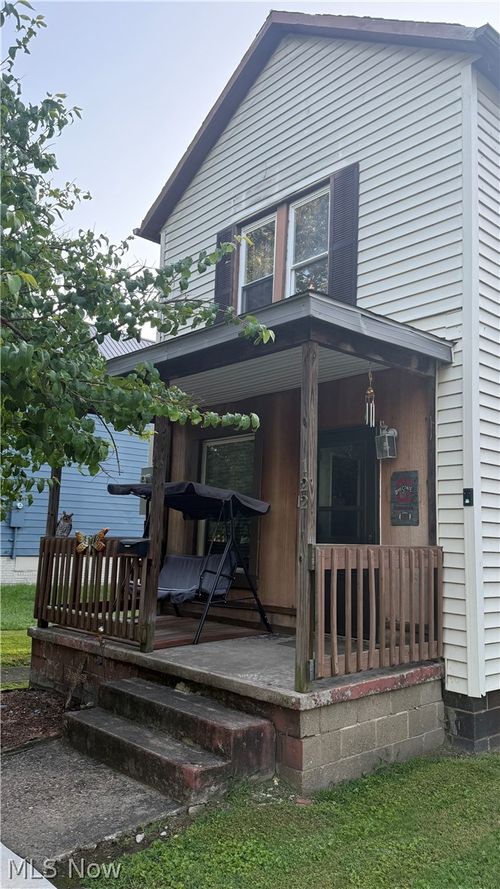 122 Franklin St, Marietta, OH, 45750-2828 | Card Image