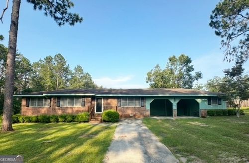 220 Morningside Dr, Swainsboro, GA, 30401-4629 | Card Image