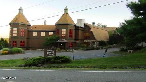 100 Forest Dr, Lords Valley, PA, 18428 | Card Image