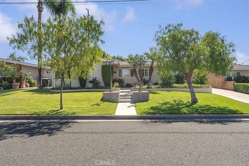 14022 Elmbrook Dr, La Mirada, CA, 90638 | Card Image