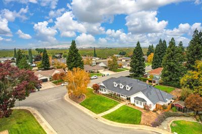 2943 Butte Meadows Ct, House other with 3 bedrooms, 2 bathrooms and null parking in Yuba City CA | Image 3