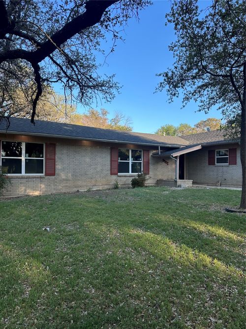 3902 Glenwood Dr, Brownwood, TX, 76801-6607 | Card Image