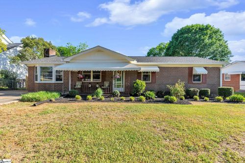 117 Alpha Dr, Greenville, SC, 29605-4905 | Card Image