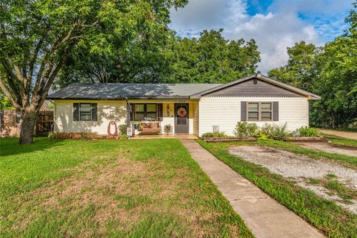 306 N Denison St, Bells, TX, 75414-3533 | Card Image