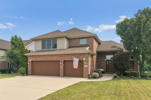 12441 Walden Rd, Homer Glen, IL, 60491-8243 | Card Image