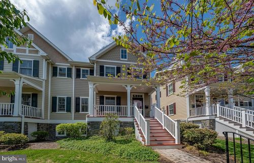 22 N Buck Ln, HAVERFORD, PA, 19041-1422 | Card Image