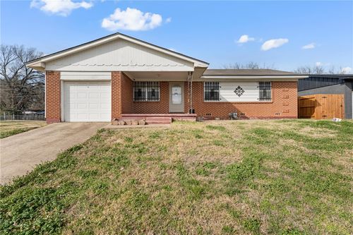 200 Waters Street, Waco, TX, 76704 | Card Image