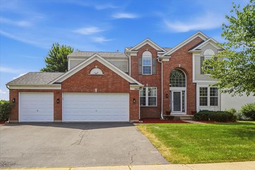 663 Huntington Blvd, West Dundee, IL, 60118-1757 | Card Image