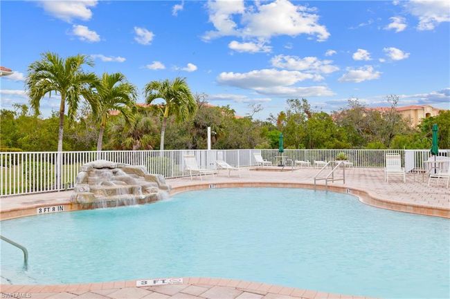 3 - 8564 Oakshade Cir, Condo with 3 bedrooms, 2 bathrooms and 1 parking in FORT MYERS FL | Image 29