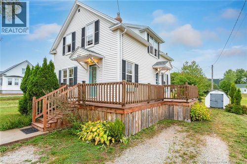 {{alt}} | Card Image