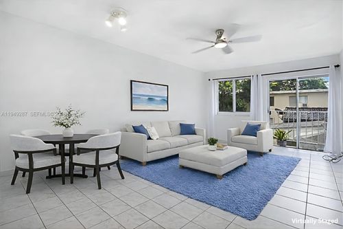 202-7925 Carlyle Ave, Miami Beach, FL, 33141-1971 | Card Image