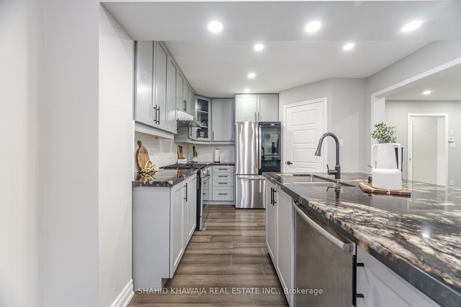 458 Pozbou Cres, House other with 6 bedrooms, 4 bathrooms and 2 parking in Milton ON | Image 17