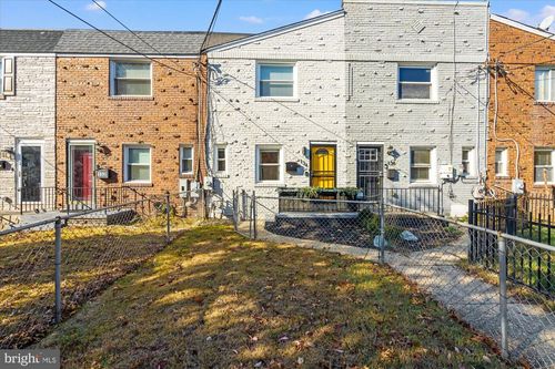 134 35th St Ne, WASHINGTON, DC, 20019-2504 | Card Image