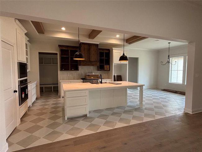 6560 Brayfield Ln, House other with 4 bedrooms, 4 bathrooms and 3 parking in Beaumont TX | Image 5